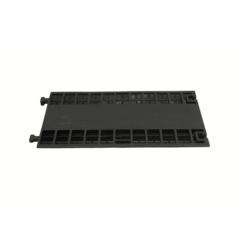 Capacitate de susținere mare, bază din cauciuc, capac clapetă din PVC, 5 canale de protecție pentru cabluri pentru utilizare grea