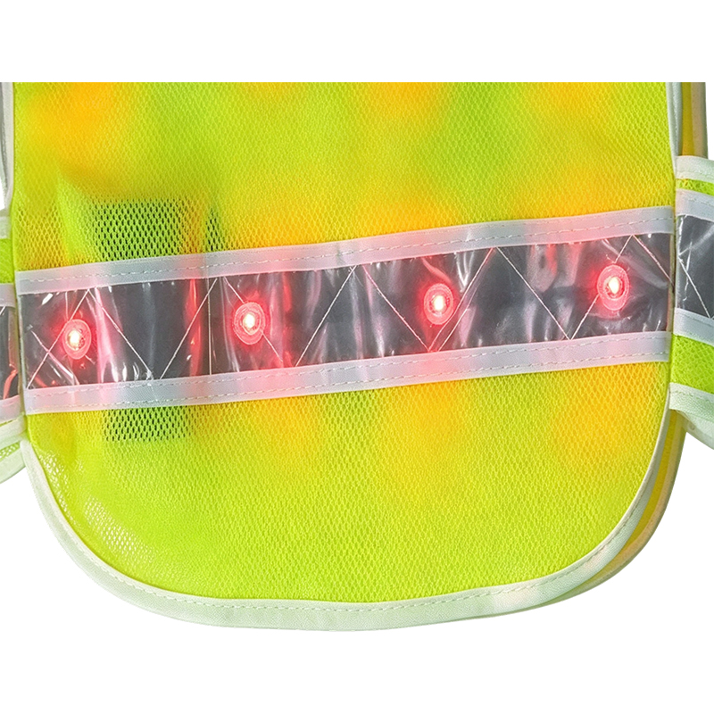 Vestă de siguranță reflectorizantă iluminată activ cu LED