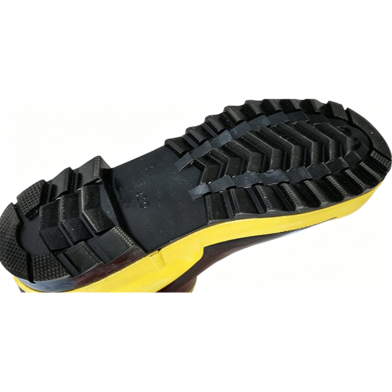 Costum de protecție chimică de tip respirator semi-închis