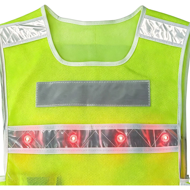 Vestă de siguranță reflectorizantă iluminată activ cu LED