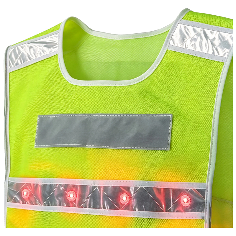 Vestă de siguranță reflectorizantă iluminată activ cu LED